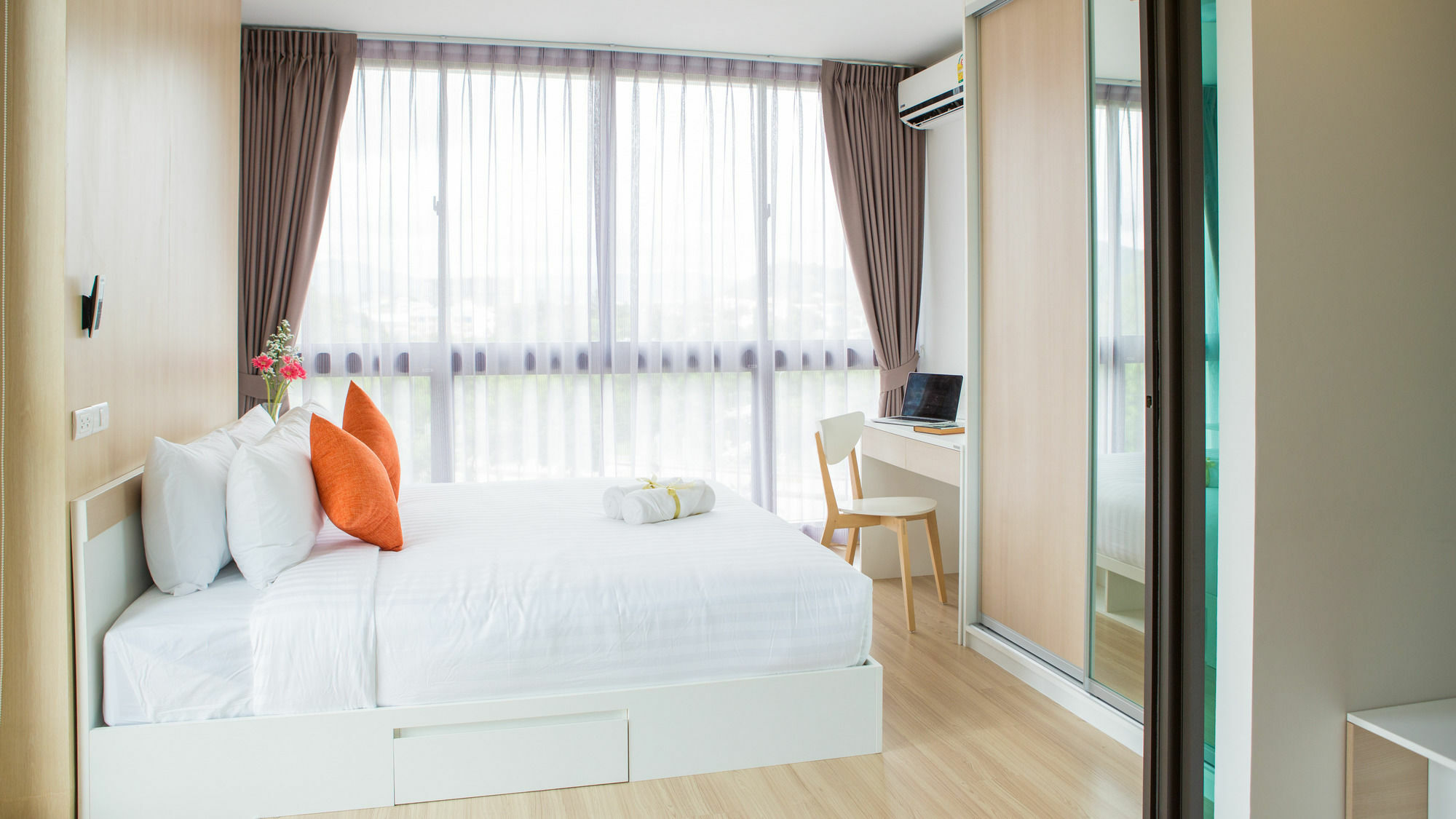 Connext Residence Phuket Kültér fotó