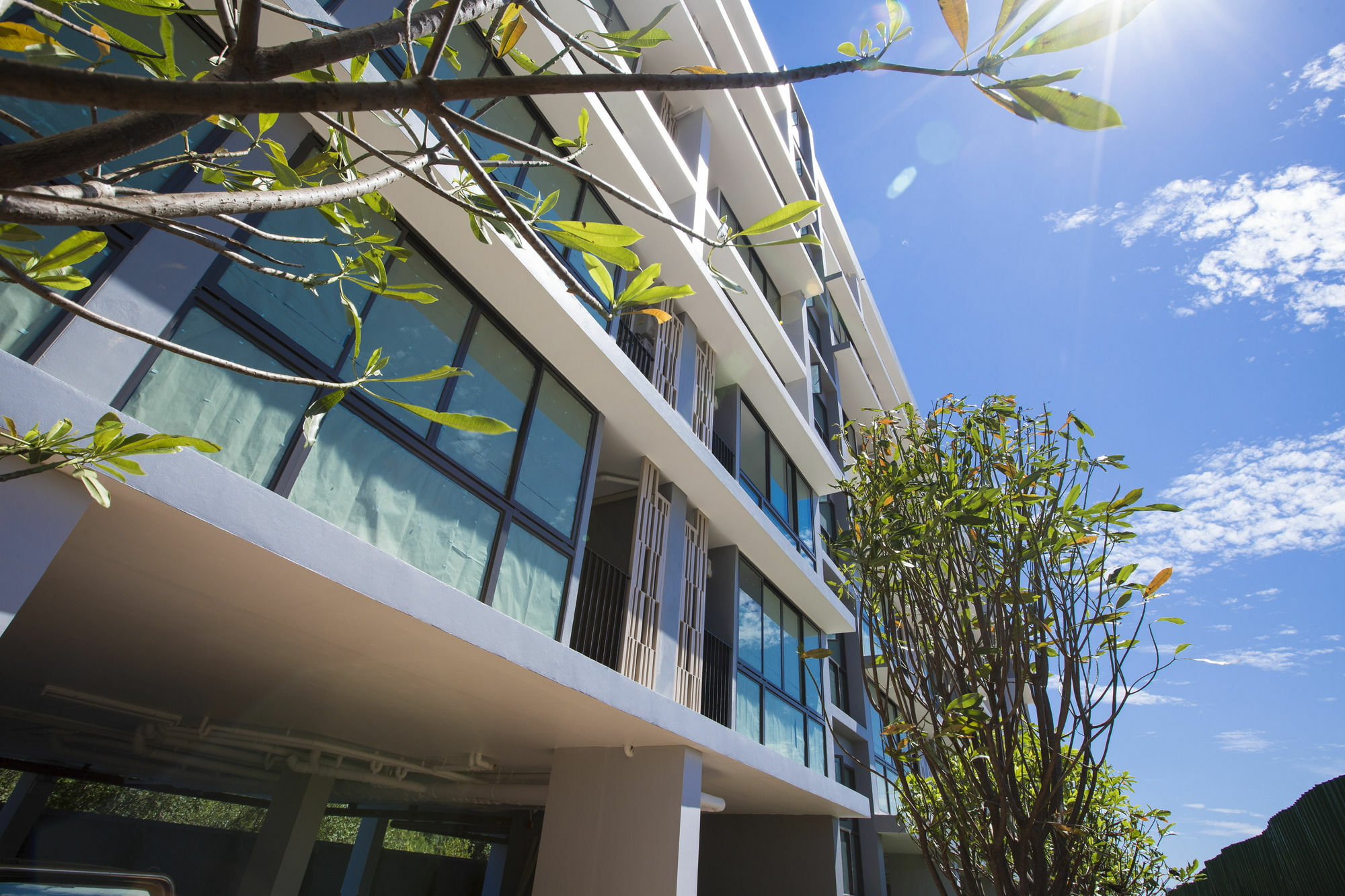 Connext Residence Phuket Kültér fotó